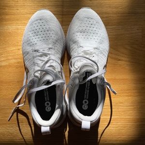 Nike React Infinity Flyknit 3 - SZ 9 - worn twice